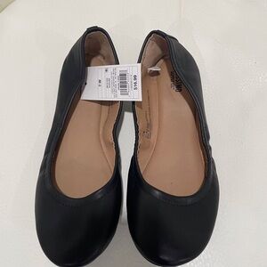 Mossimo Black Faux Leather Ballet Flat. NWT size 7.5W